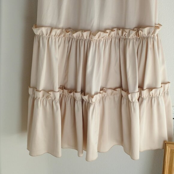 OVERTHESEA Off-Shoulder Crop Top and Maxi Skirt Beige Set - Picture 5 of 11